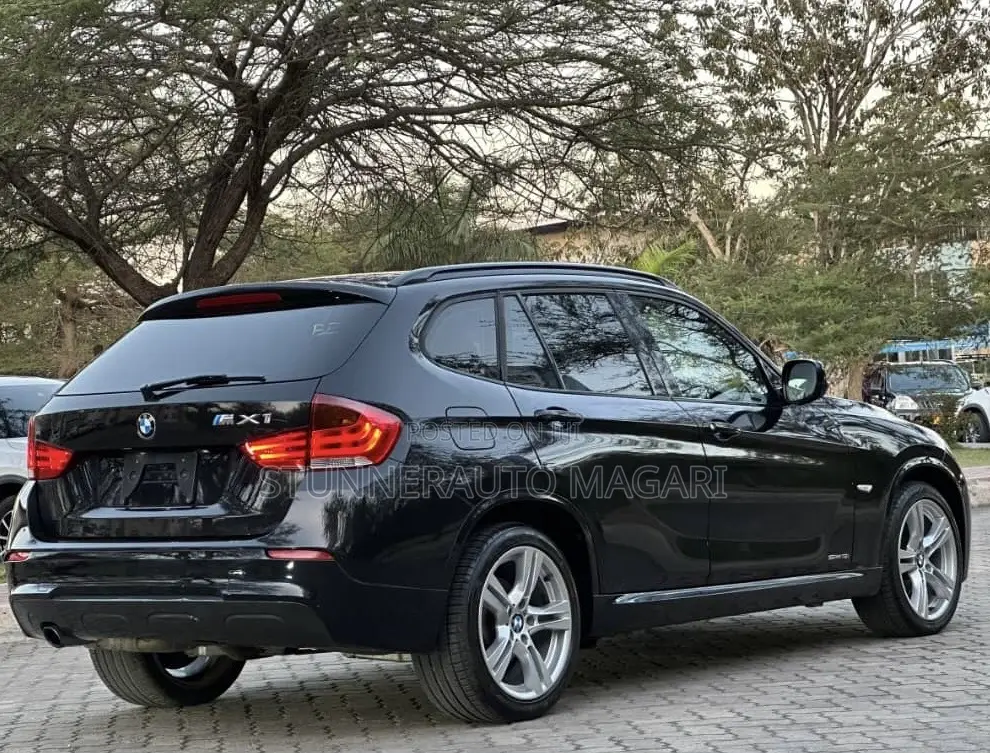 BMW X1 2011 Black