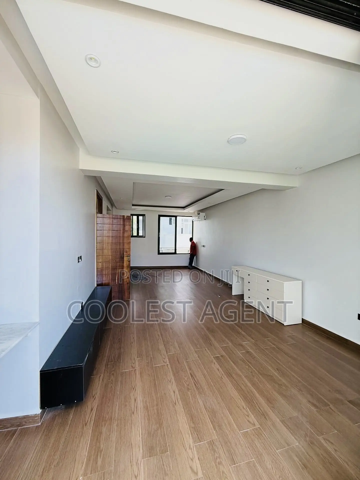 4bdrm Villa in Coolest Estate, Oyster Bay for rent