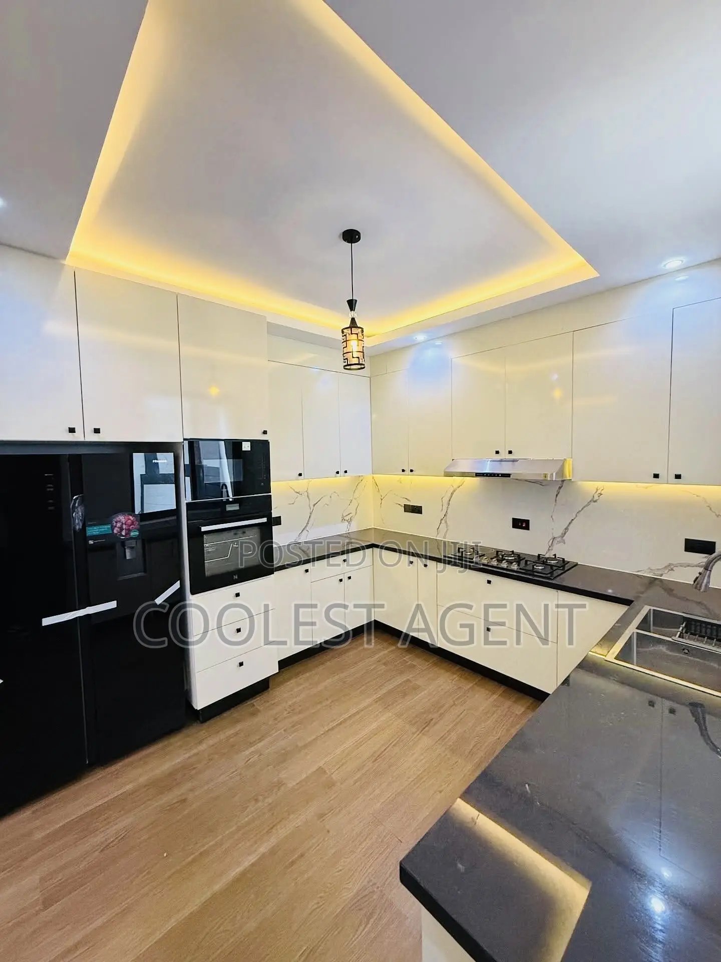 4bdrm Villa in Coolest Estate, Oyster Bay for rent