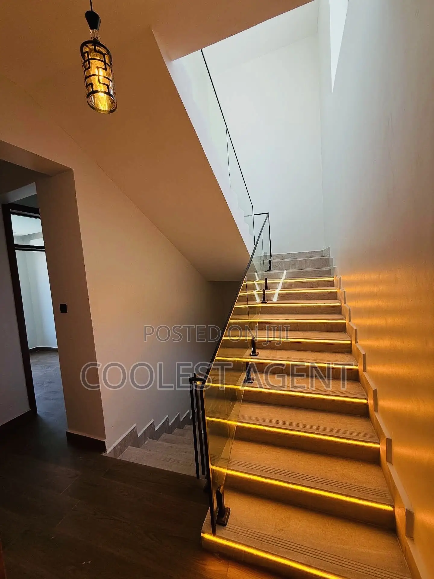 4bdrm Villa in Coolest Estate, Oyster Bay for rent
