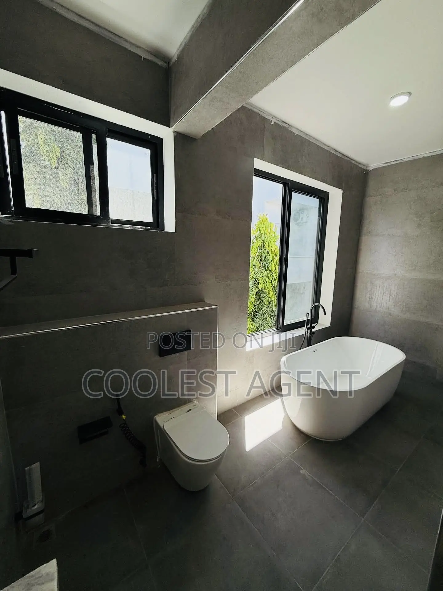 4bdrm Villa in Coolest Estate, Oyster Bay for rent