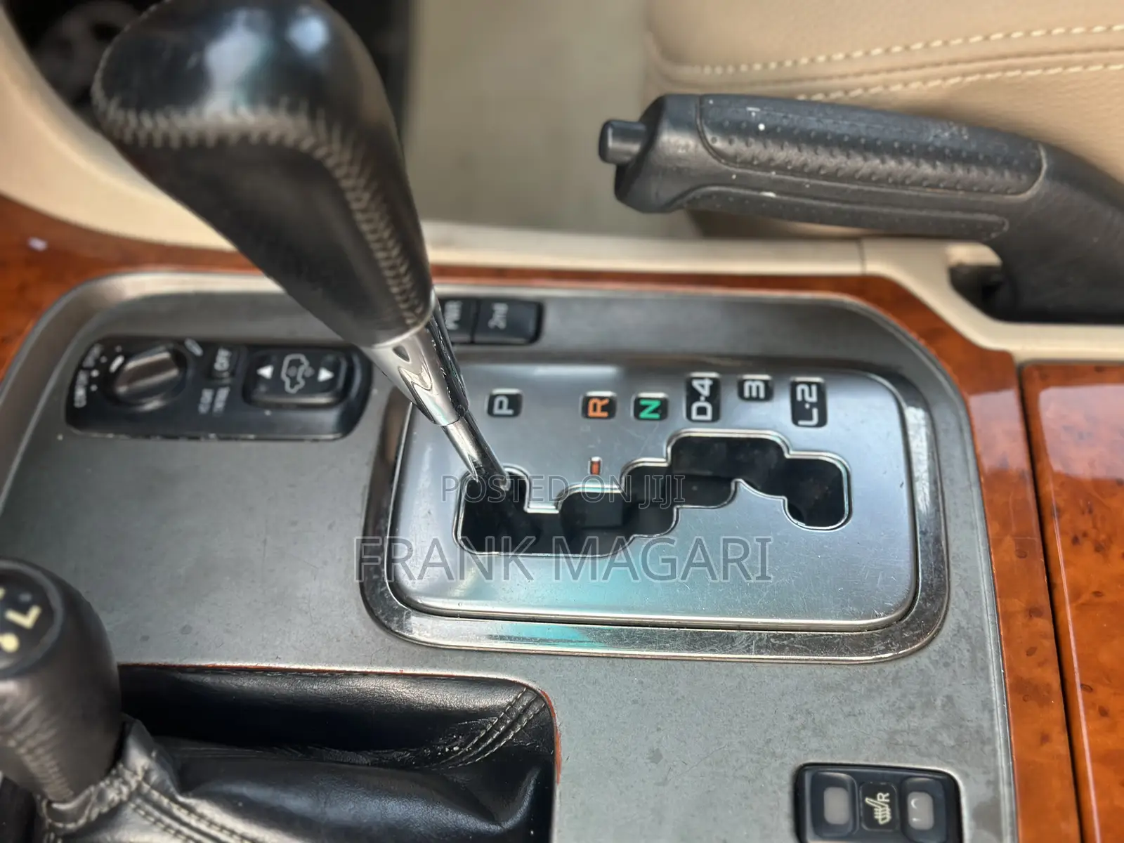Toyota Land Cruiser 2006 Black