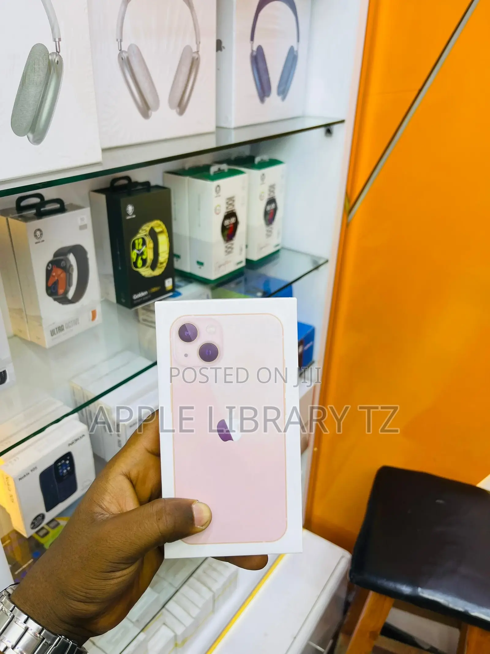 New Apple iPhone 13 256 GB Pink