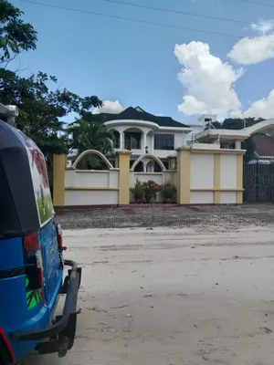 5bdrm House in Mbagala, Mtoni for sale