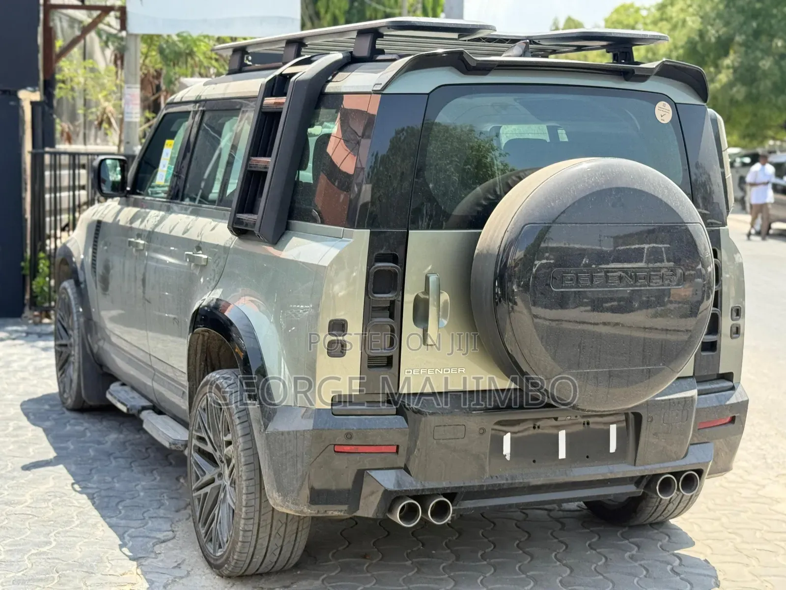 Land Rover Defender 2022 Gray