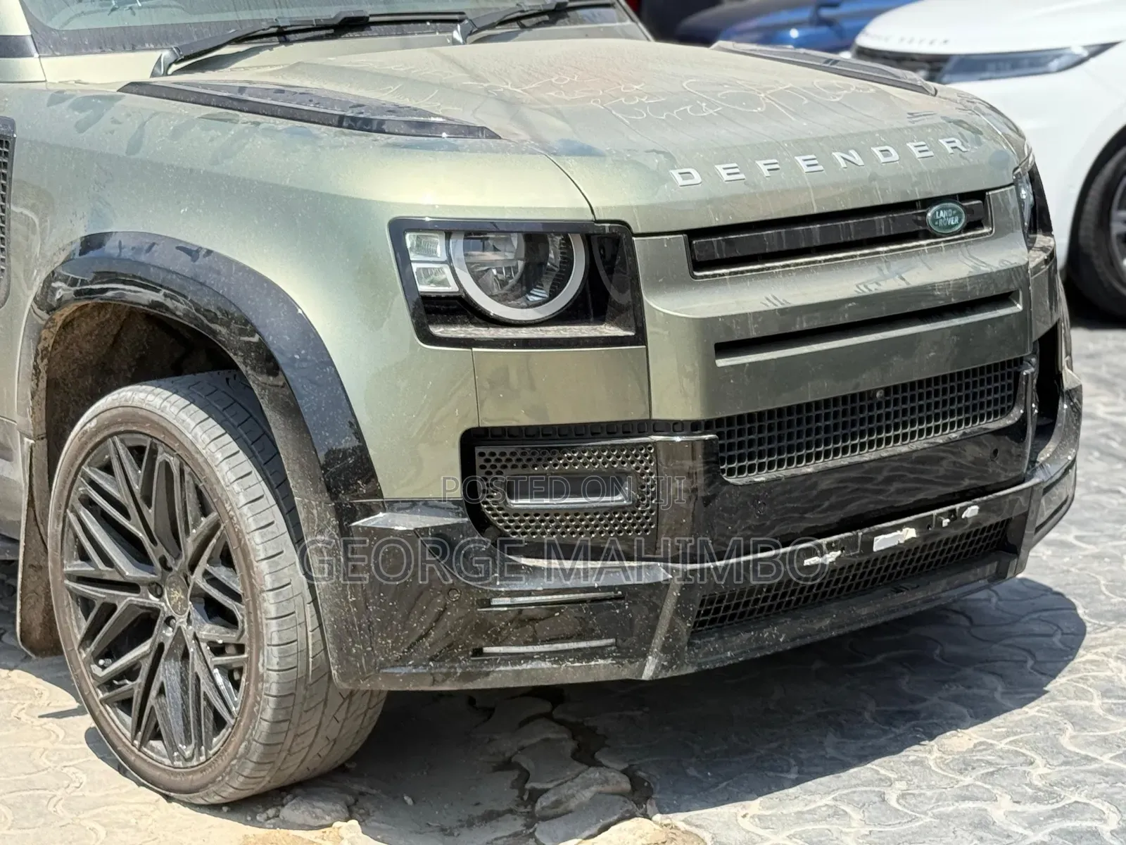 Land Rover Defender 2022 Gray