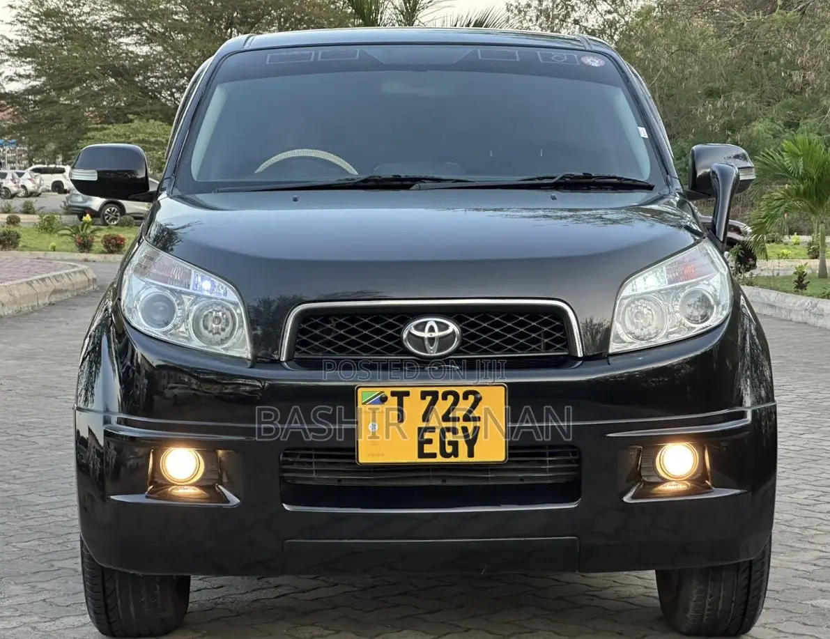 Toyota Rush 1.5 RWD 2007 Black