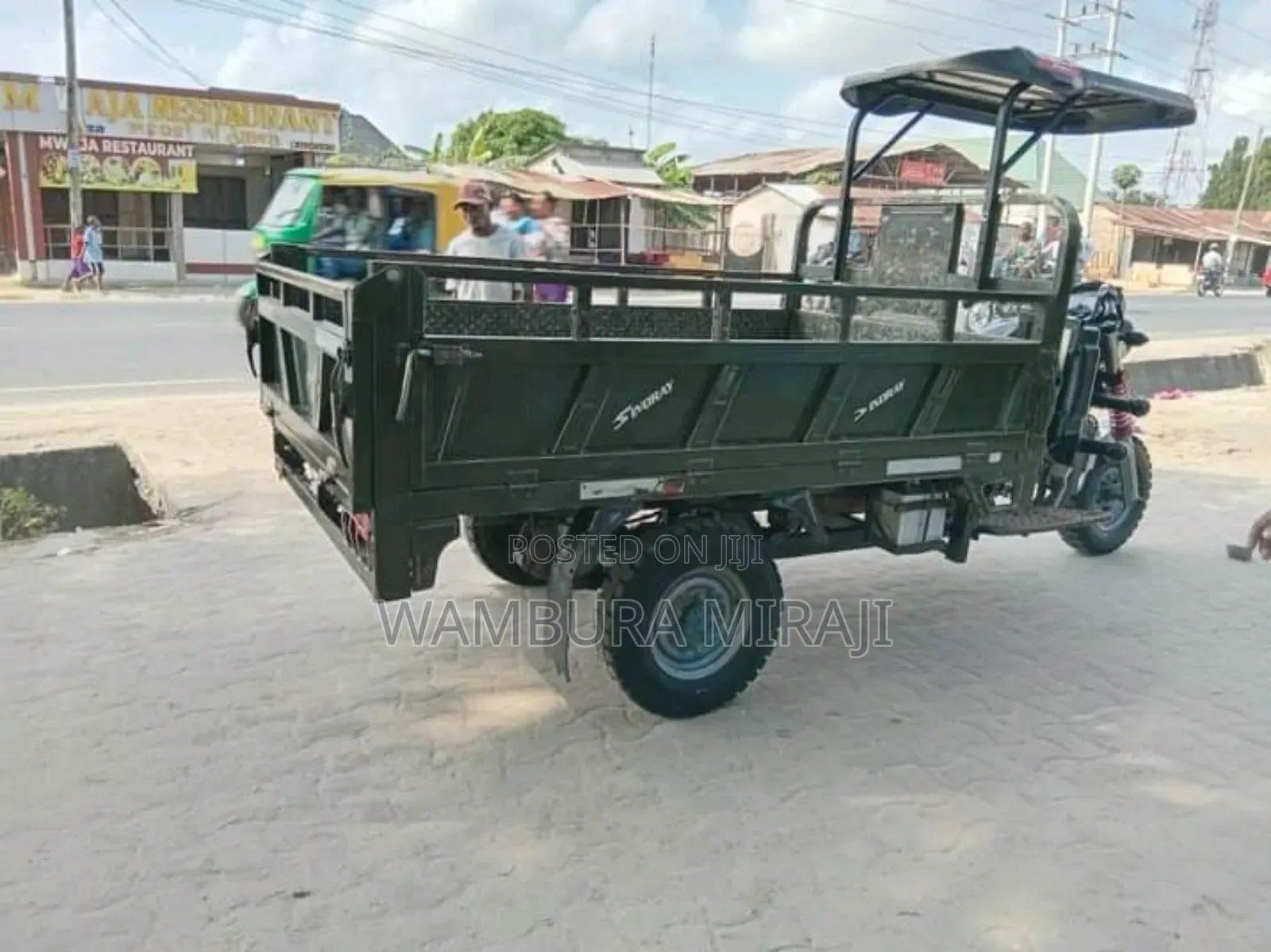 Bajaj Dominar 250 2024 Green