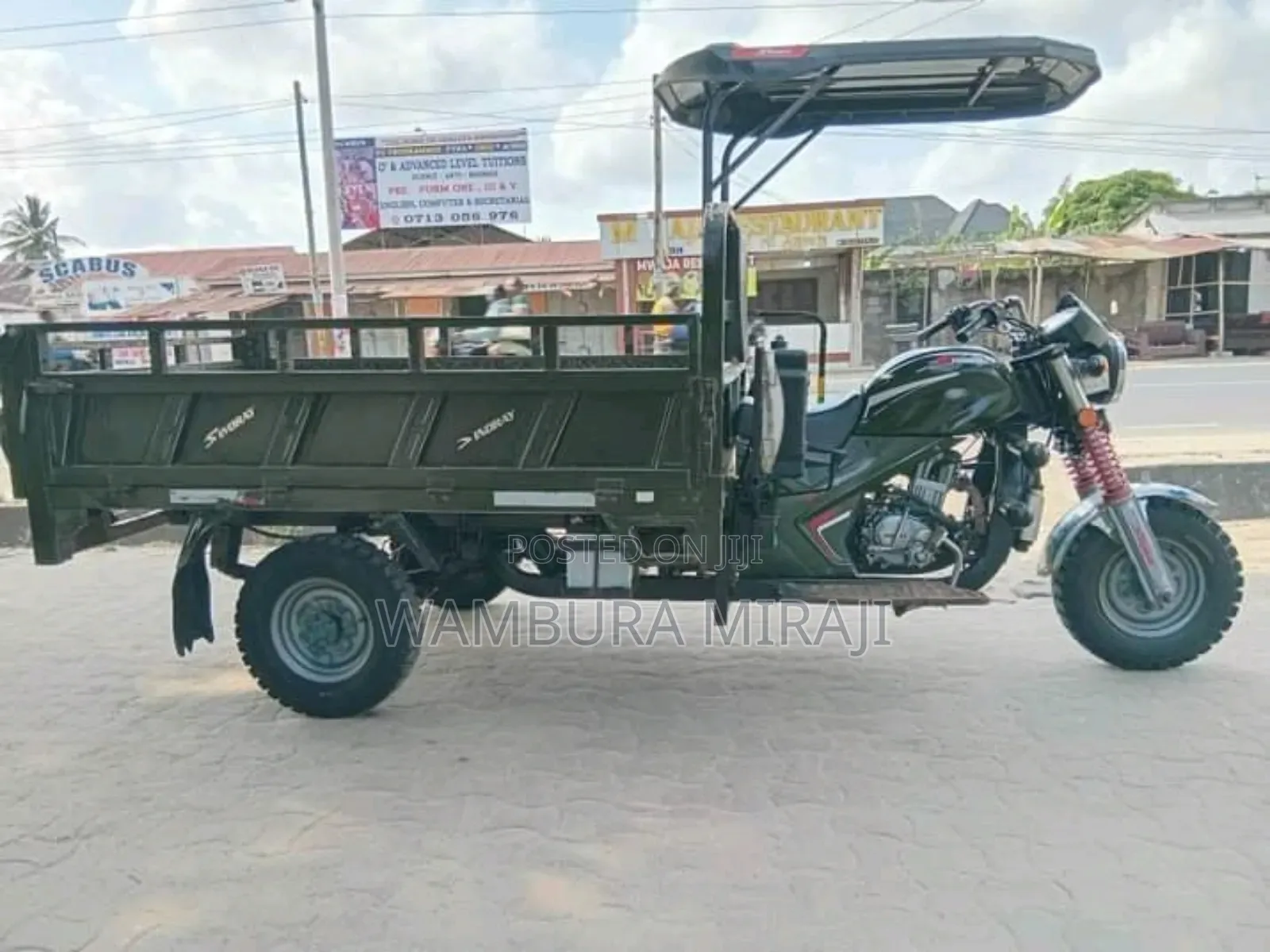 Bajaj Dominar 250 2024 Green