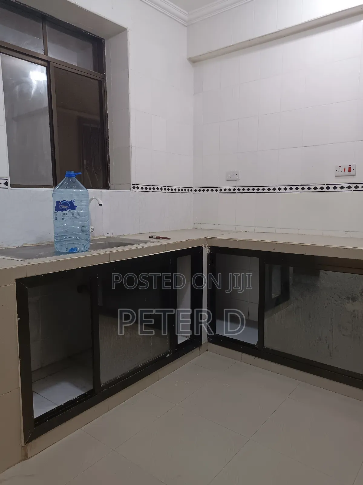3bdrm Apartment in Kariakoo for rent