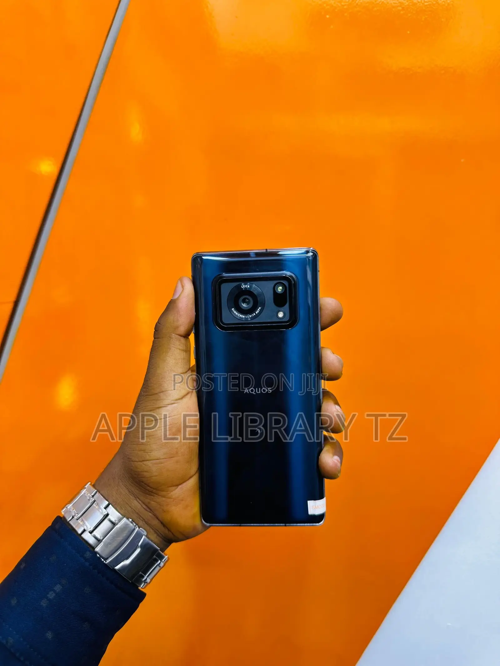 Sharp Aquos R6 128 GB Black