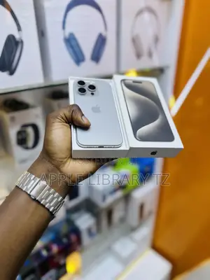 New Apple iPhone 15 Pro 256 GB Silver