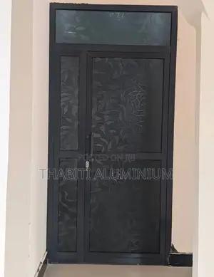 Mlango Wa Aluminium Wa Kioo Kwa Matumizi Ya. Ndani