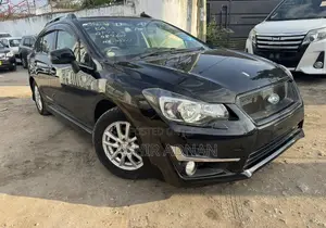 Subaru Impreza 2.0i Premium PZEV 4dr Hatchback AWD (2.0L 4cyl CVT) 2015 Black