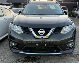Nissan X-Trail 2016 Gray