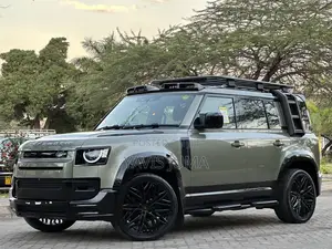 Land Rover Defender 2022 Green