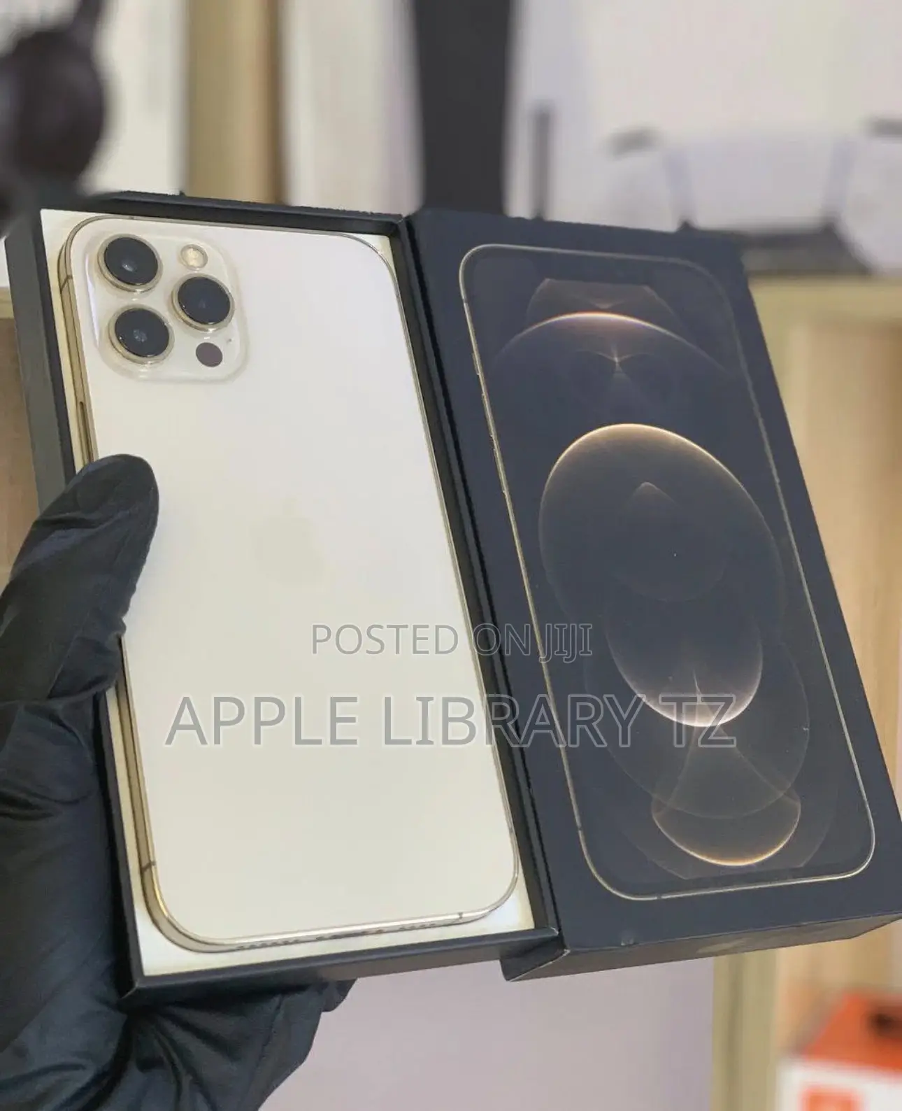 New Apple iPhone 12 Pro Max 256 GB Gold