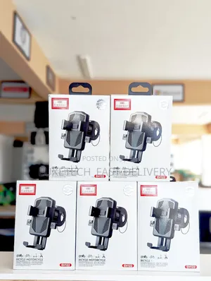 Earldom Universal Phone Holder for Bicycles, Motorcycles and Scooters