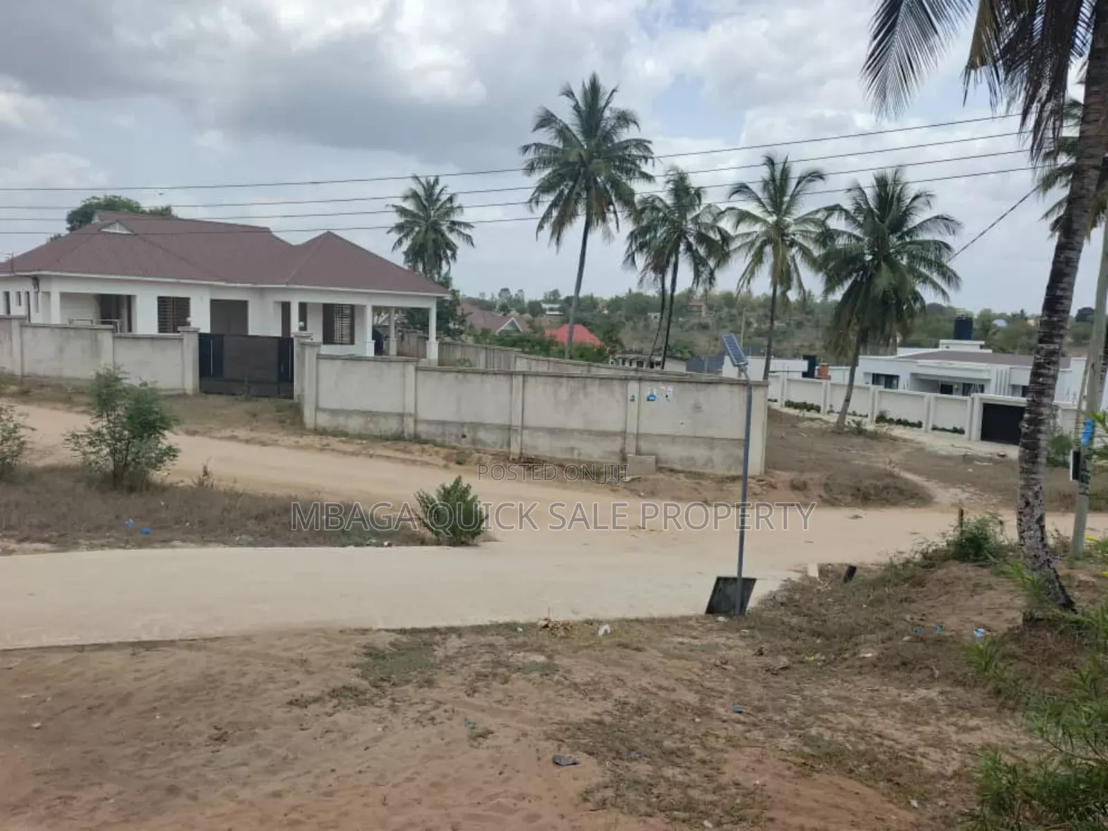 2 Plots for Sale Area SQM 1400 at Salasala