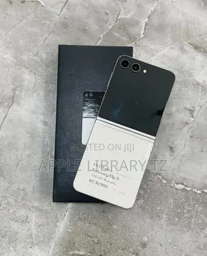 New Samsung Galaxy Z Flip5 256 GB