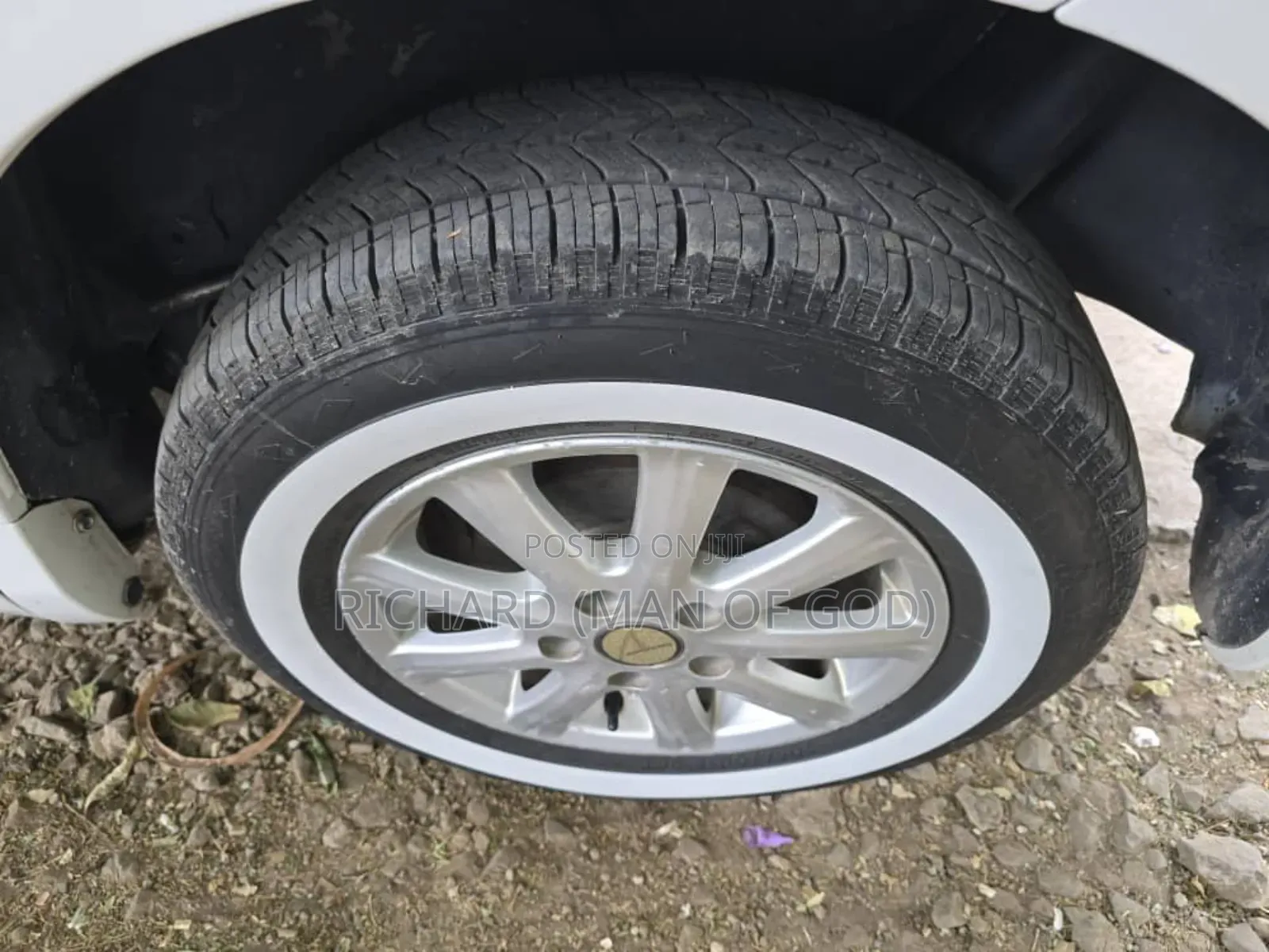 Toyota Noah 2009 White