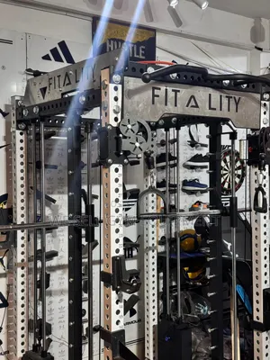Smith Machine Gym Machine