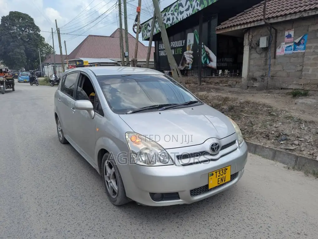 Toyota Corolla Verso 2007 Silver
