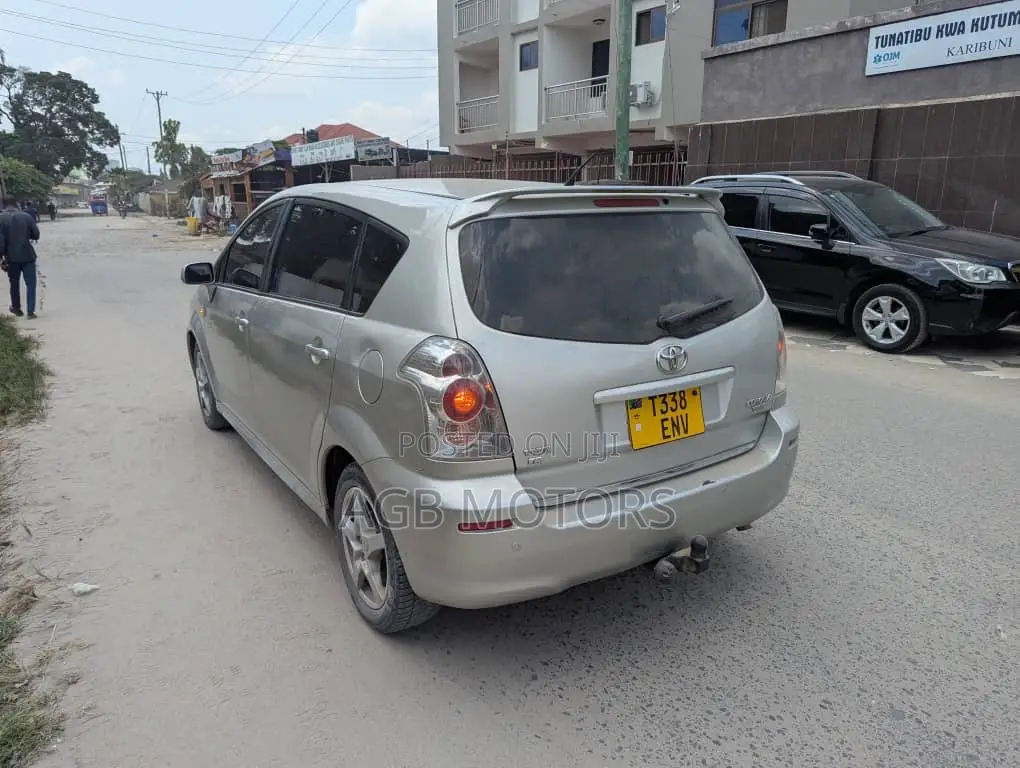 Toyota Corolla Verso 2007 Silver