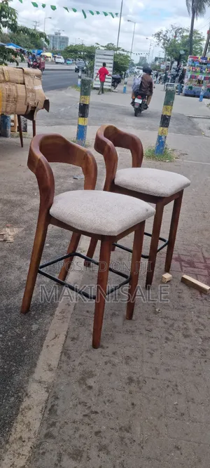 Bar Chair Nzuri Sana