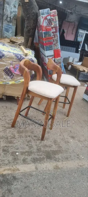 Bar Chair Nzuri Sana