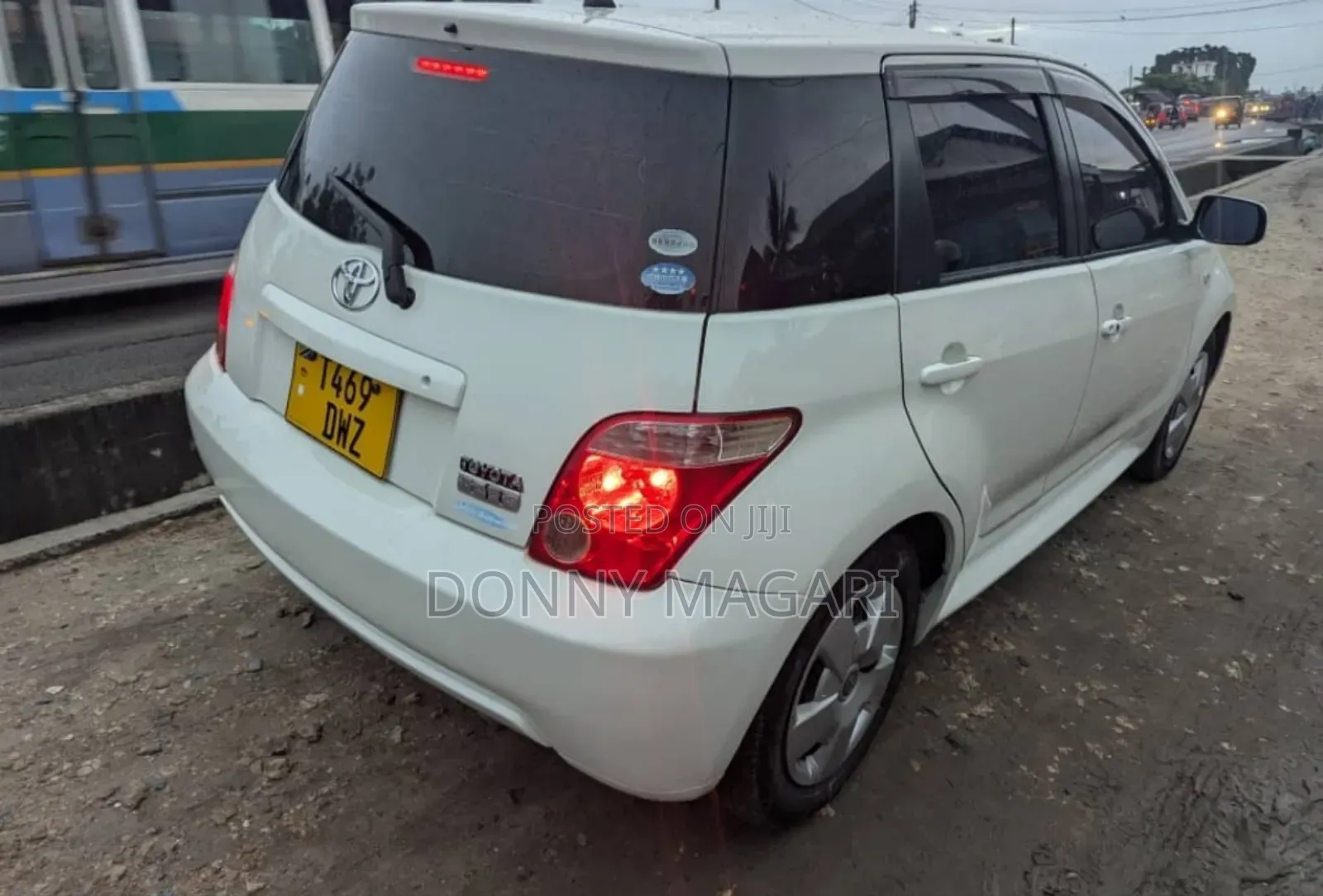 Toyota IST 2006 White