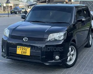 Toyota Corolla Rumion Hatchback 1.5 FWD 2008 Black