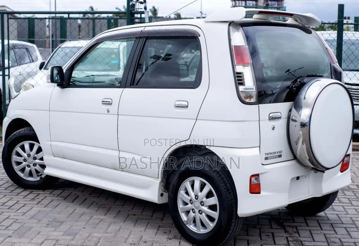 Daihatsu Terios 2005 White