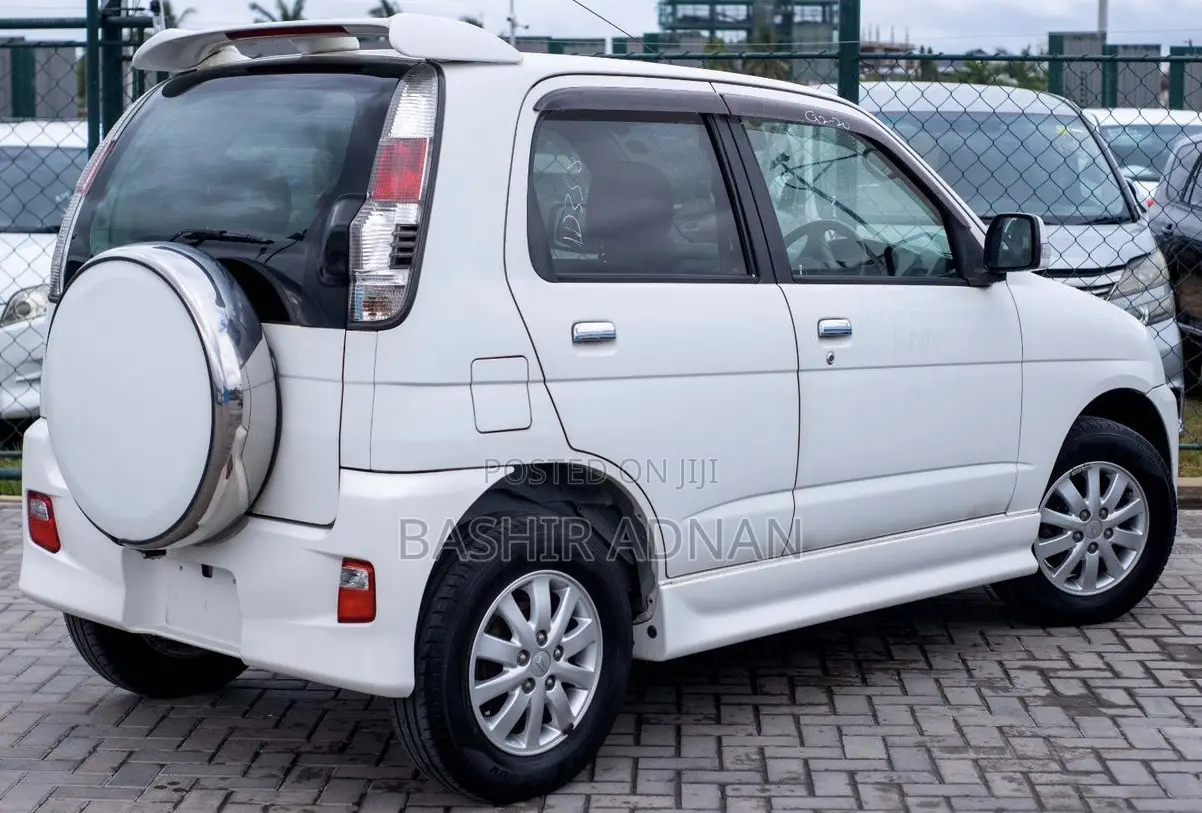 Daihatsu Terios 2005 White