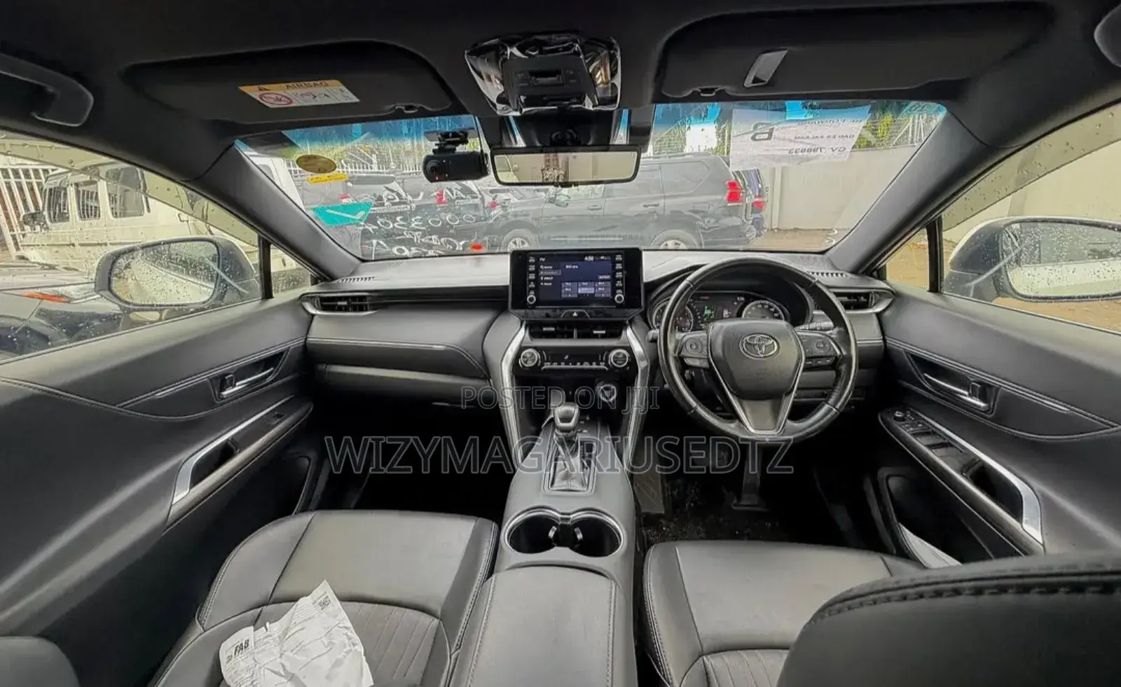 Toyota Harrier 2.0 2021 Off white