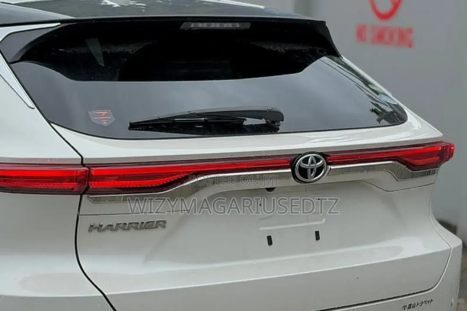 Toyota Harrier 2.0 2021 Off white
