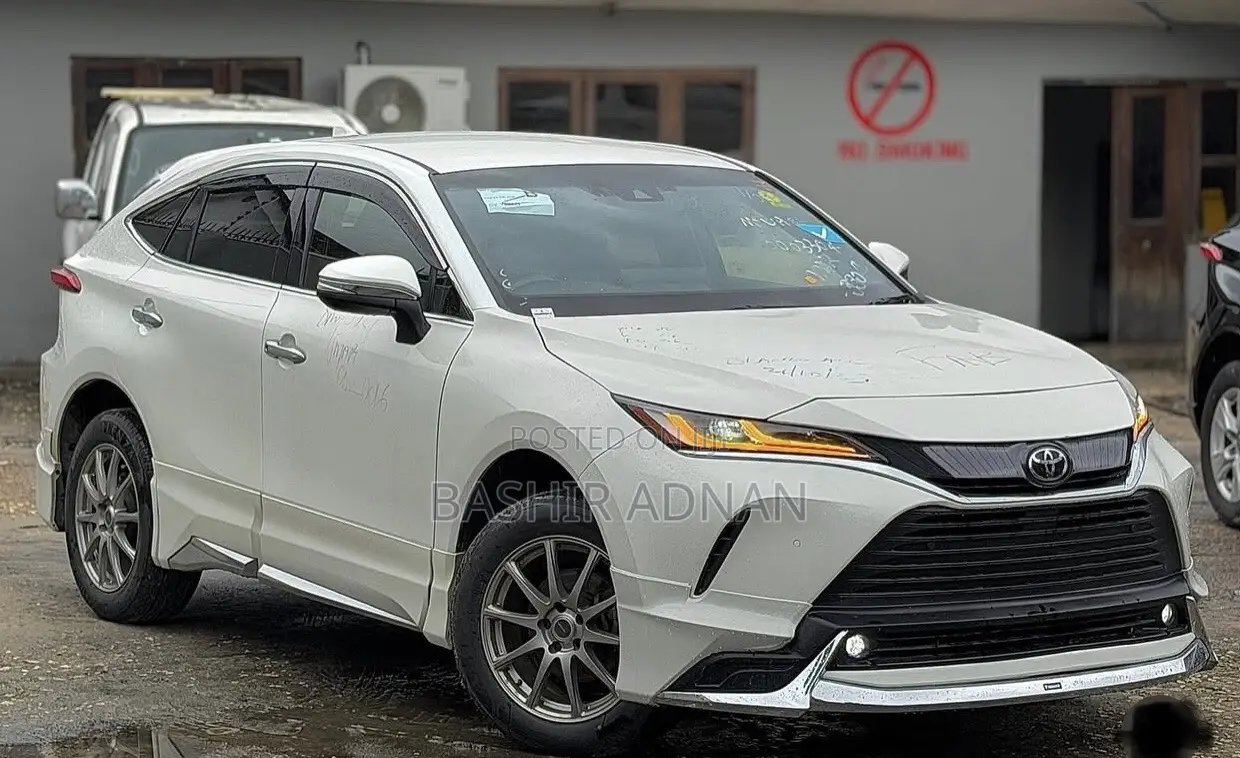 Toyota Harrier 2020 White