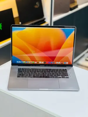 Laptop Apple MacBook Pro 2019 32GB Intel Core Ultra 9 SSD 512GB
