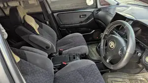Toyota Harrier 2001 White