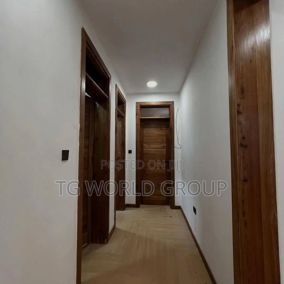 4bdrm Mansion in Goba for sale