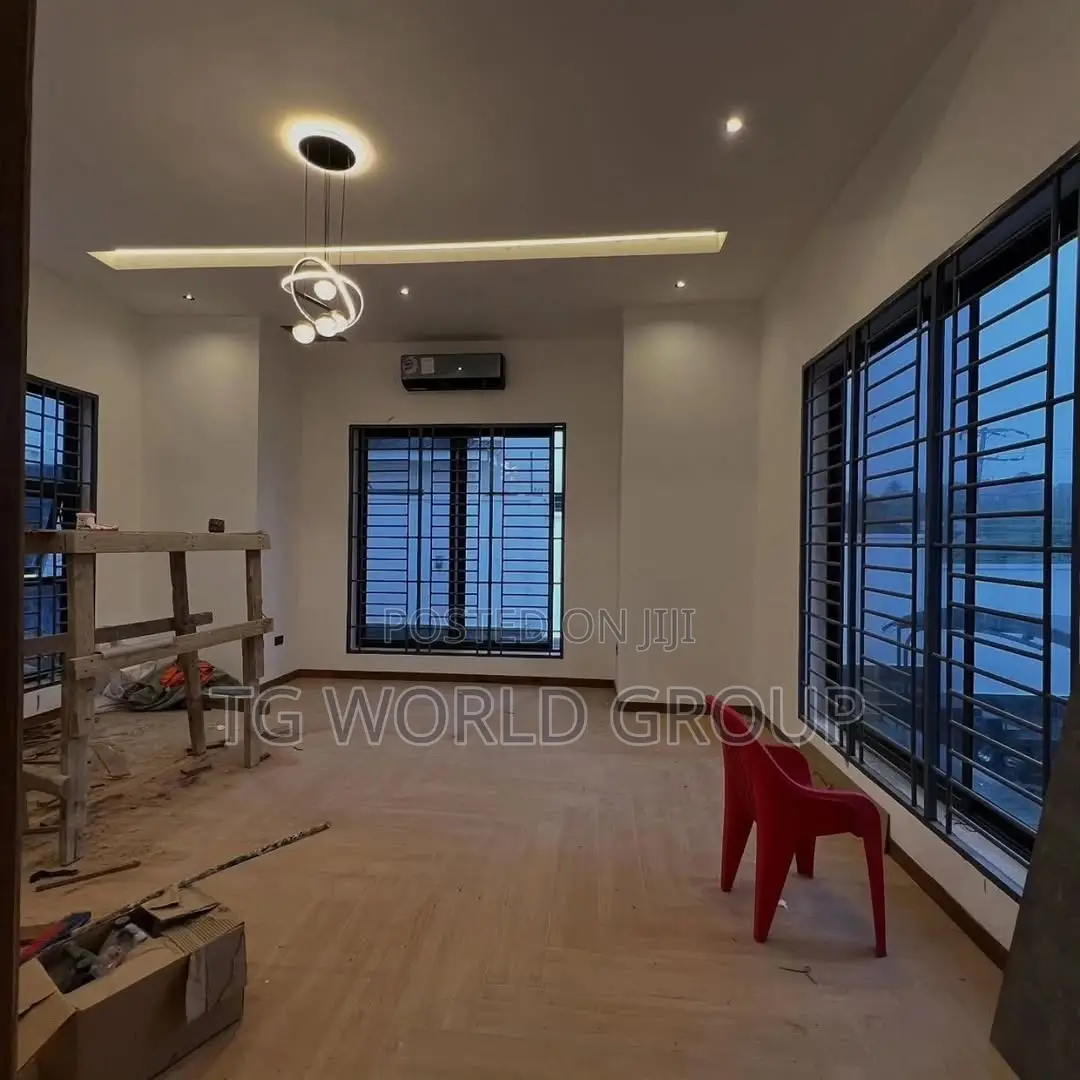 4bdrm Mansion in Goba for sale