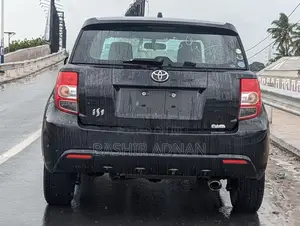Toyota IST 2008 Black
