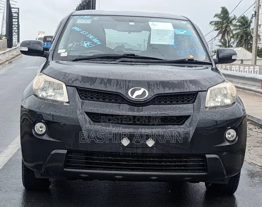 Toyota IST 2008 Black