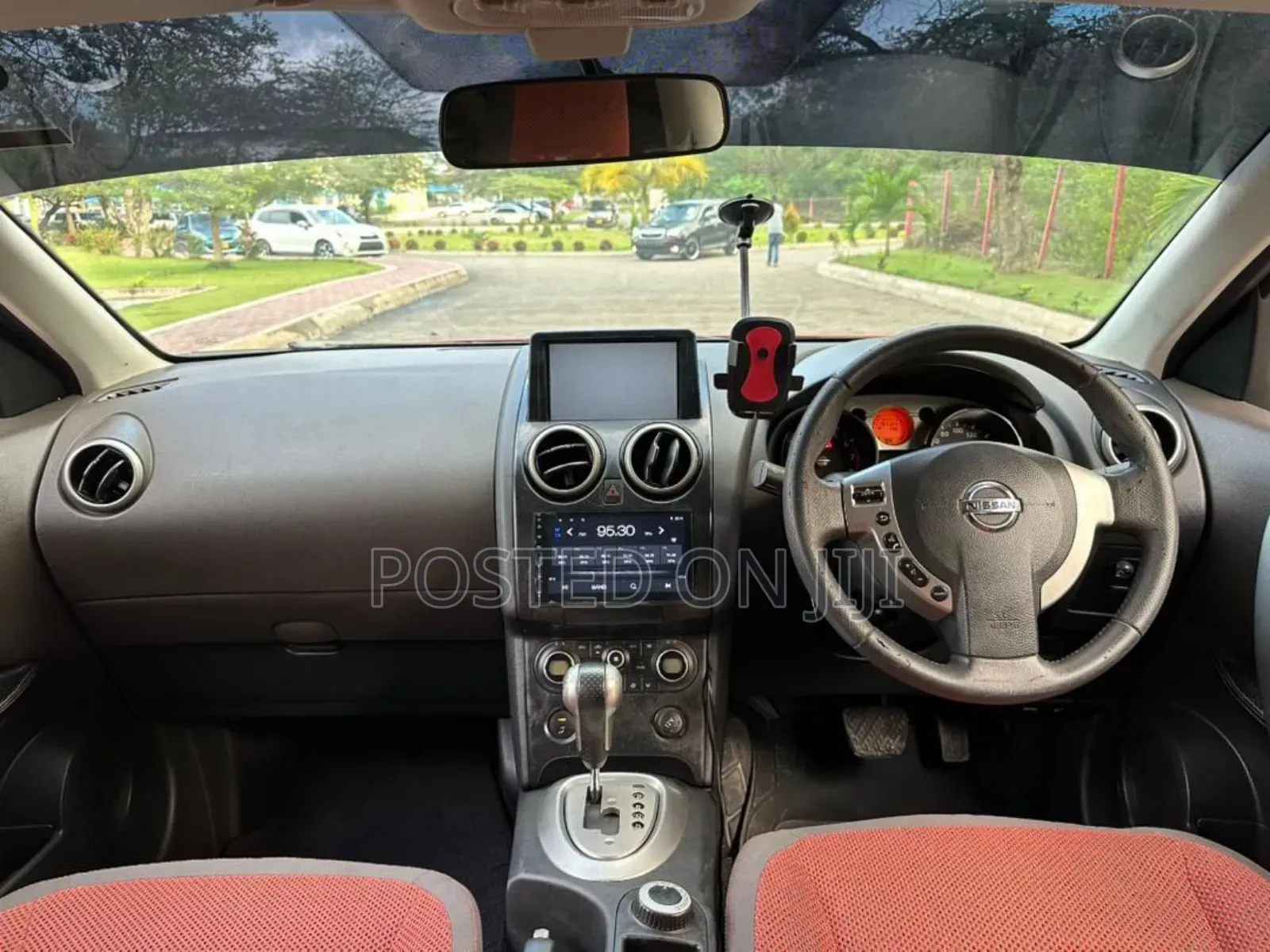 Nissan Dualis 2008 Maroon