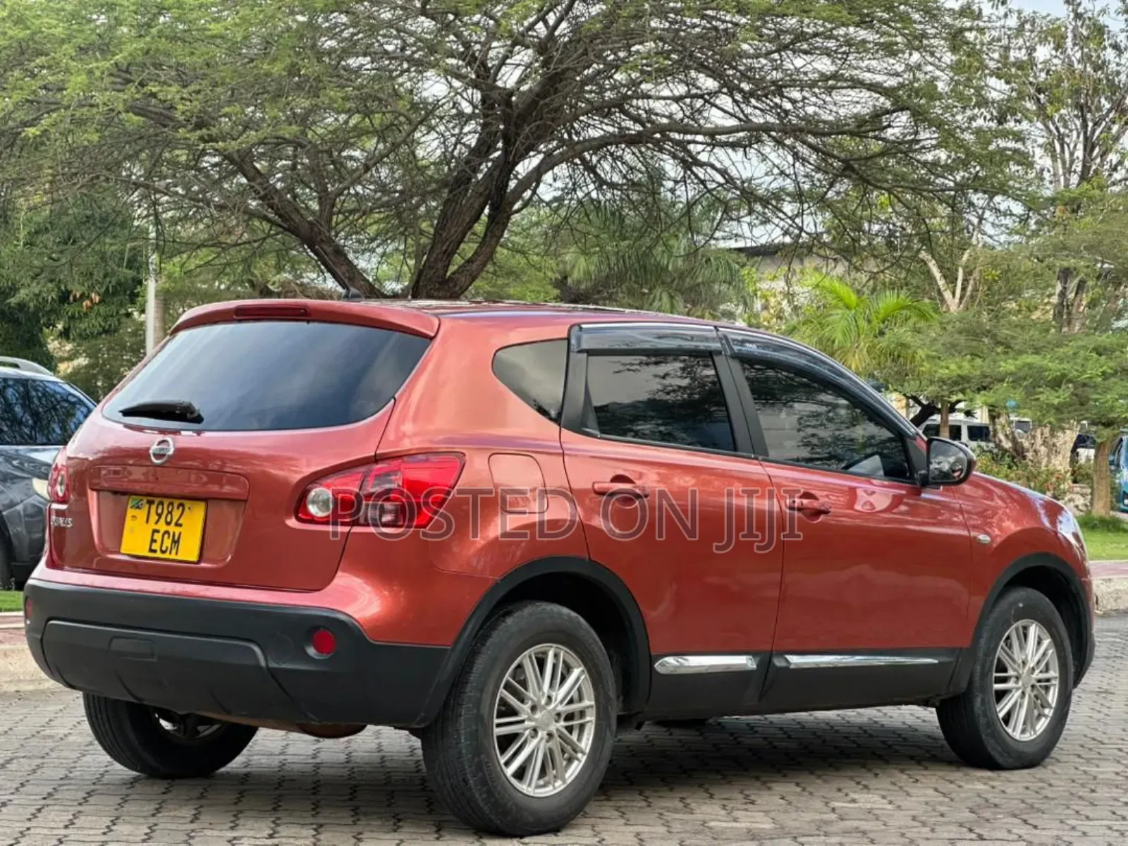 Nissan Dualis 2008 Maroon