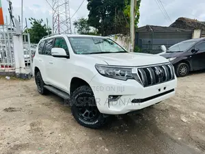 Toyota Land Cruiser Prado 2.7 2019 White