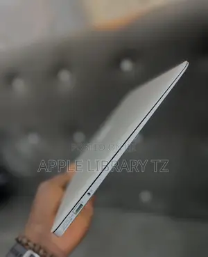 Laptop Apple MacBook Air 2015 8GB Intel Core i5 SSD 128GB