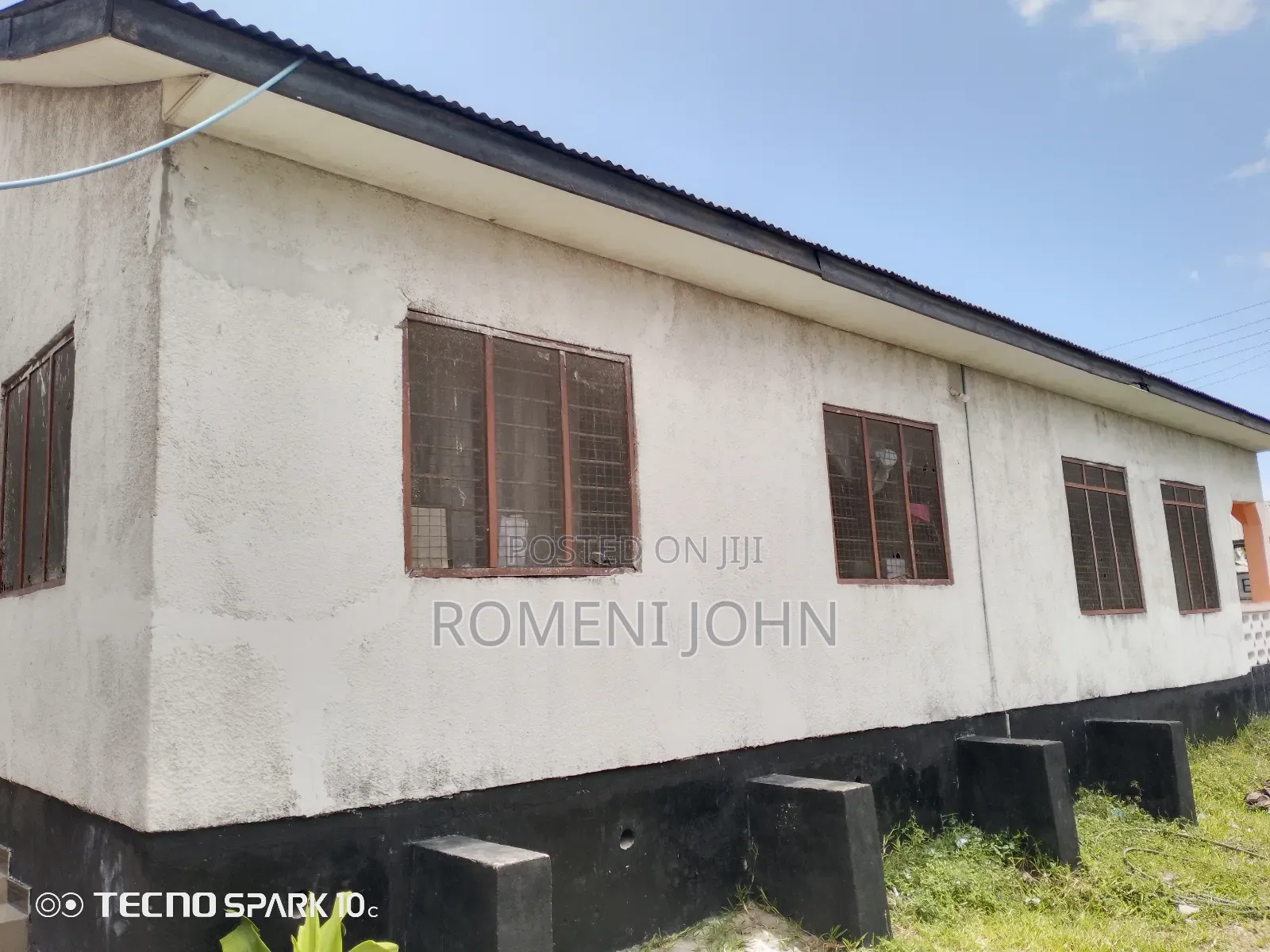 7bdrm House in Tanzania Daresalaam, Ilala for sale