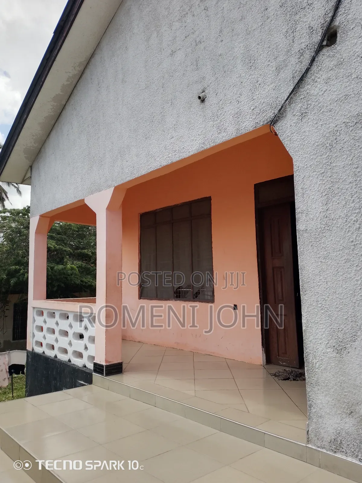7bdrm House in Tanzania Daresalaam, Ilala for sale