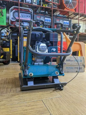 Gasoline Plate Compactor